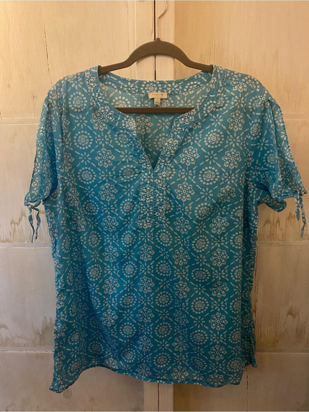 Talbots Turquoise and White Medallion Tunic Blouse
